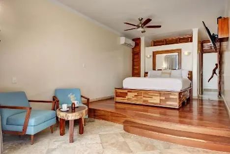 Villa Casa De Playa- Transportation&cooks Included!