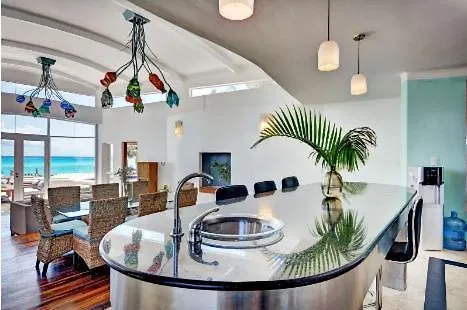 Casa De Playa- Transportation&cooks Included! Villa *
