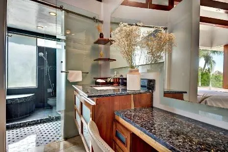 Villa Casa De Playa- Transportation&cooks Included! *